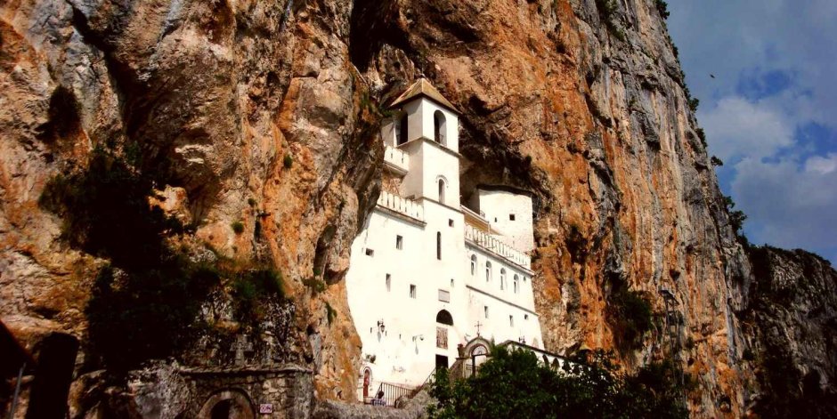 Замок Торрекьяра, Италия