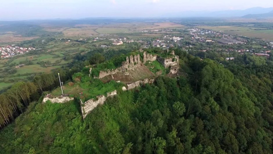 Замковый стиль в интерьере