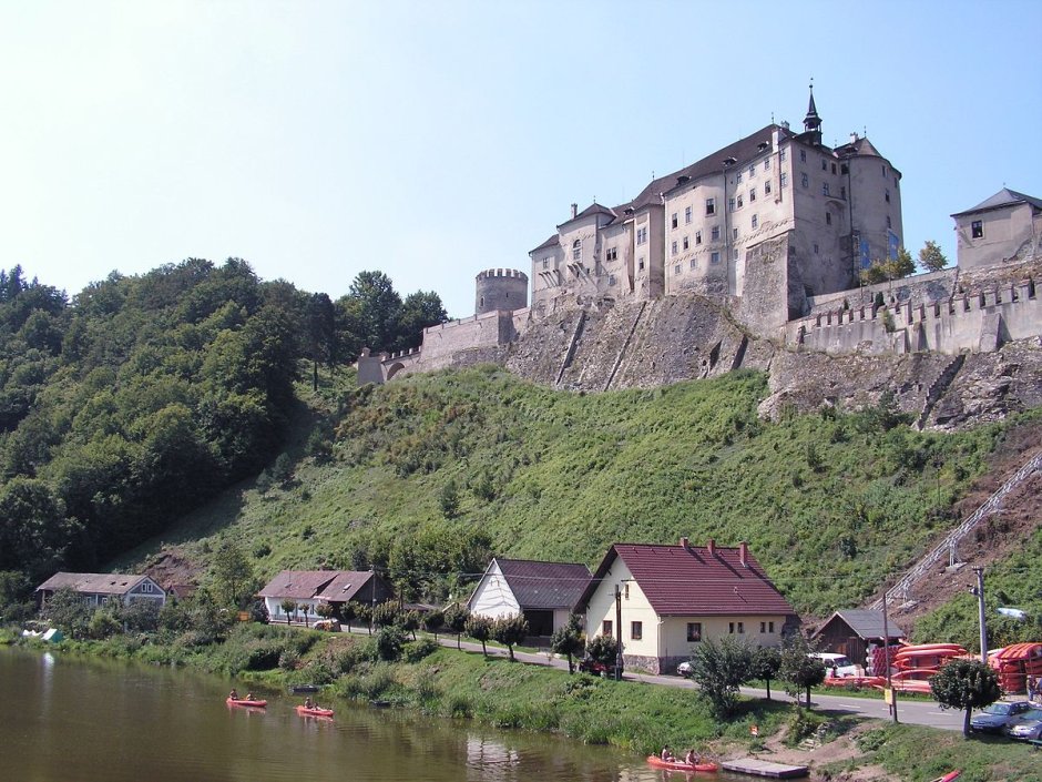 Охотничий зал в замке Штернберк в Чехии