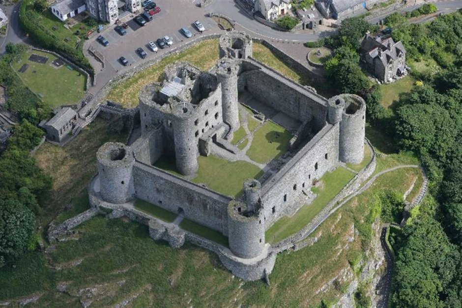 Крепость в Англии Харлек Осада