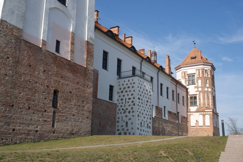 Мирский замковый комплекс