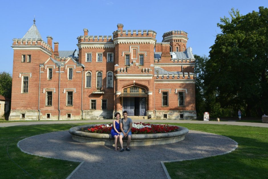 Дворец принцессы Ольденбургской в Воронежской области