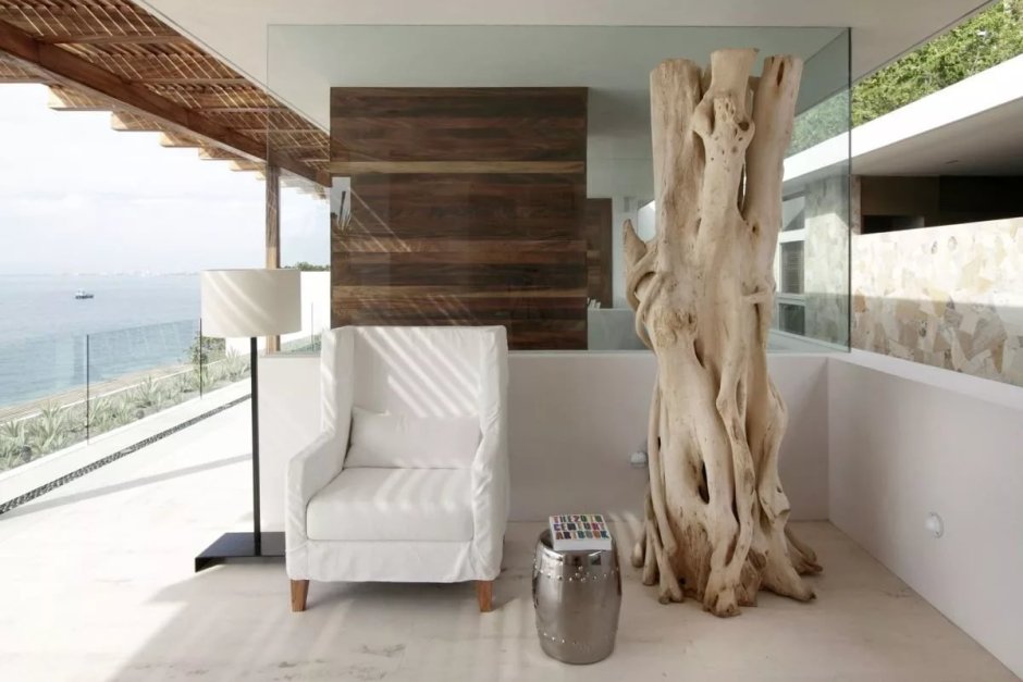 Cave House в Испании