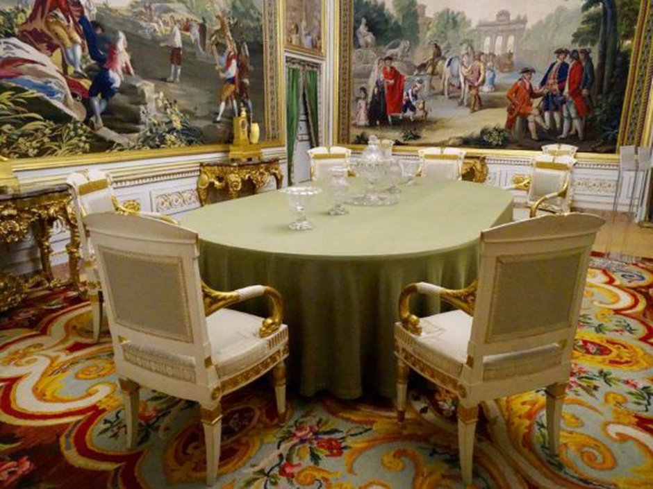 Столовая в Palacio de Madrid