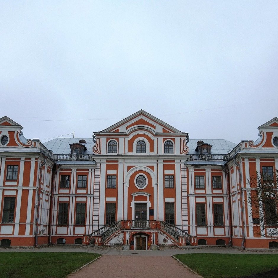 Алишер Усманов дворец