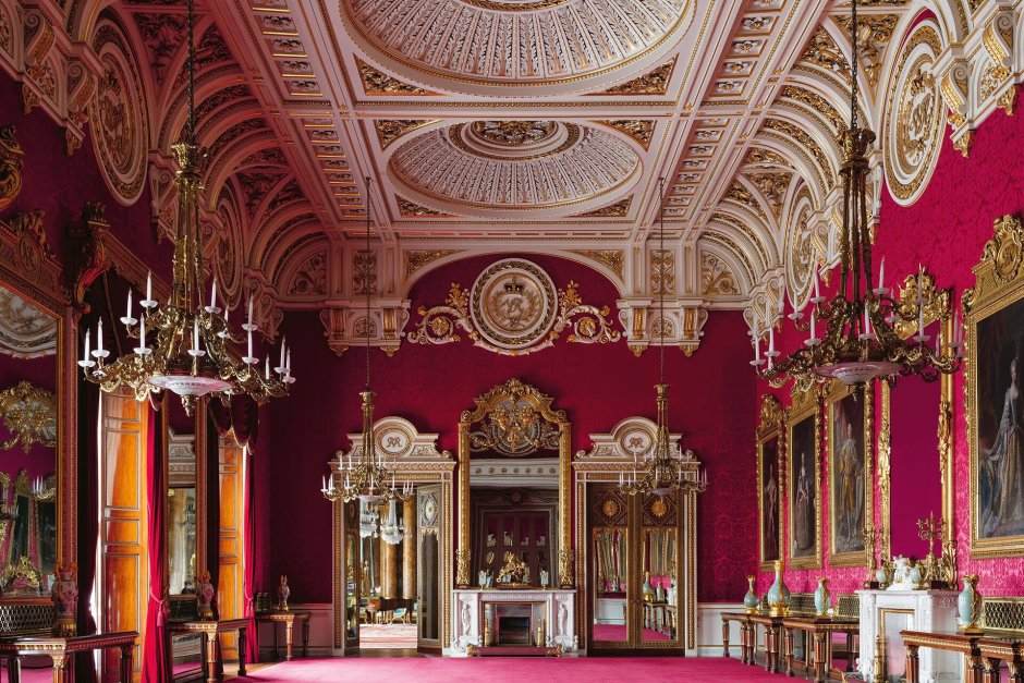 Букингемский дворец Дворцовый бальный зал