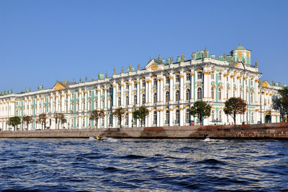 Зимний дворец река Нева