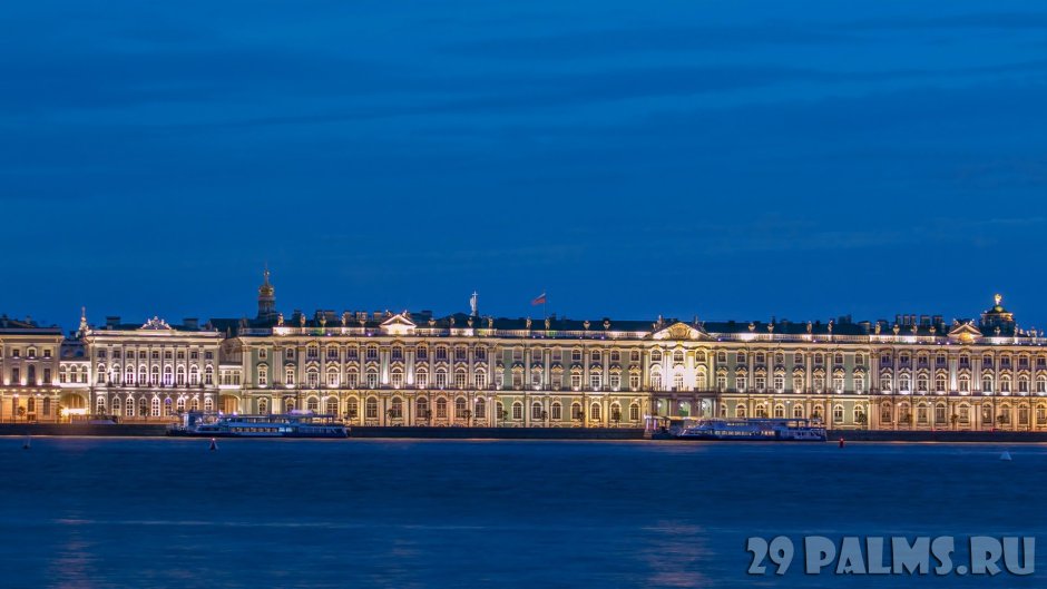 Санкт-Петербург зимний дворец солнечно