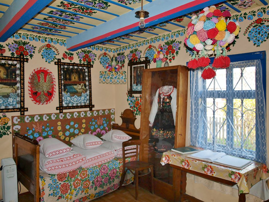 Бревенчатый дом в стиле русская изба
