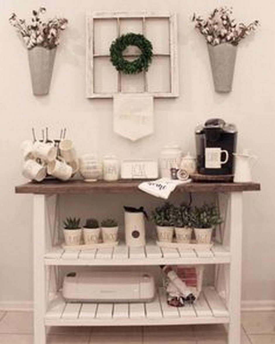 Полка для кофемашины на кухне