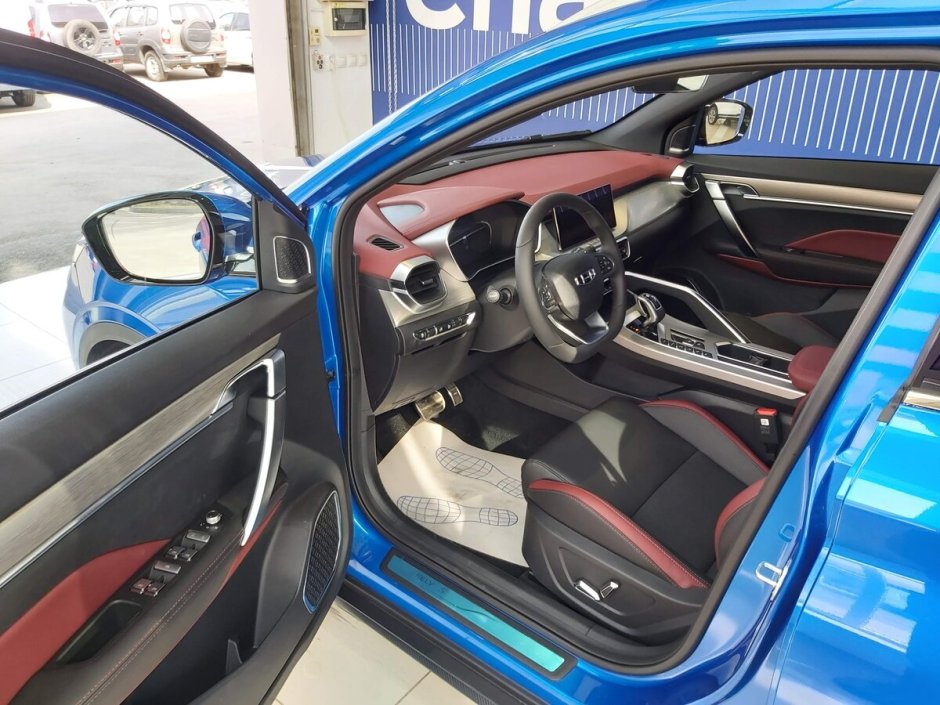 Кроссовер Geely sx11