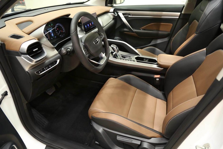 Geely Coolray flagship