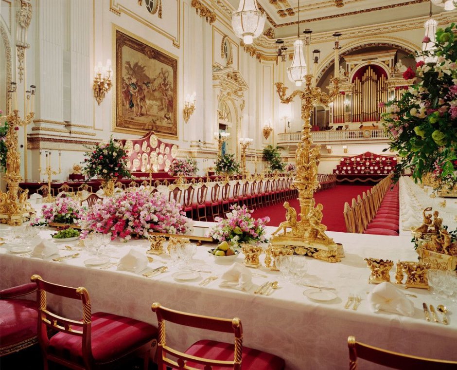 Букингемский дворец Ballroom