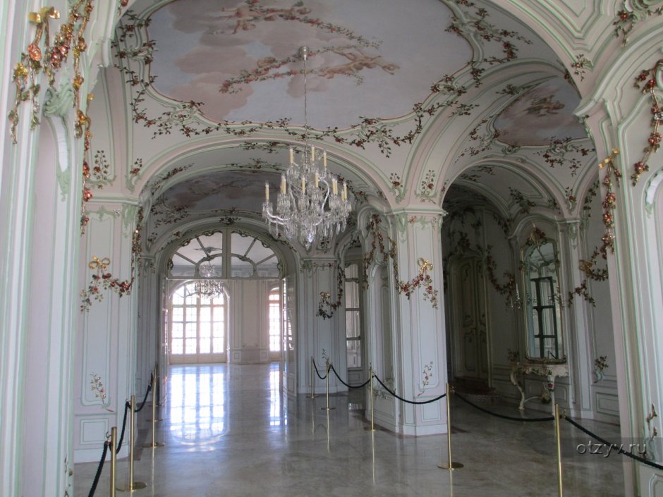 Венгрия дворец Эстерхази внутри