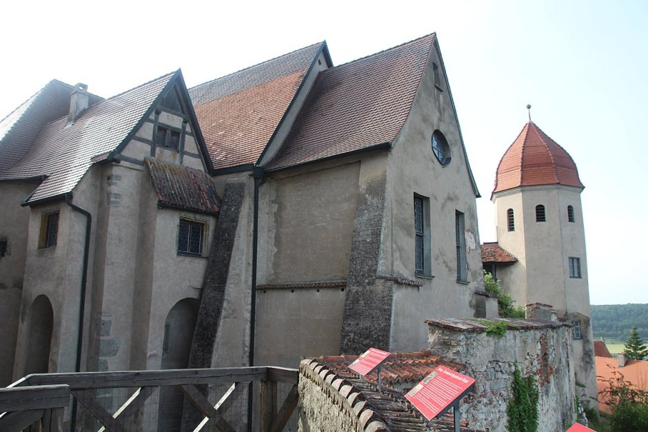 Харбург (замок, Бавария)