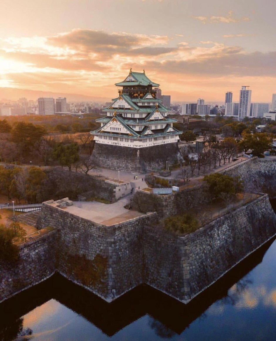 Nishinomaru Garden - Osaka Castle