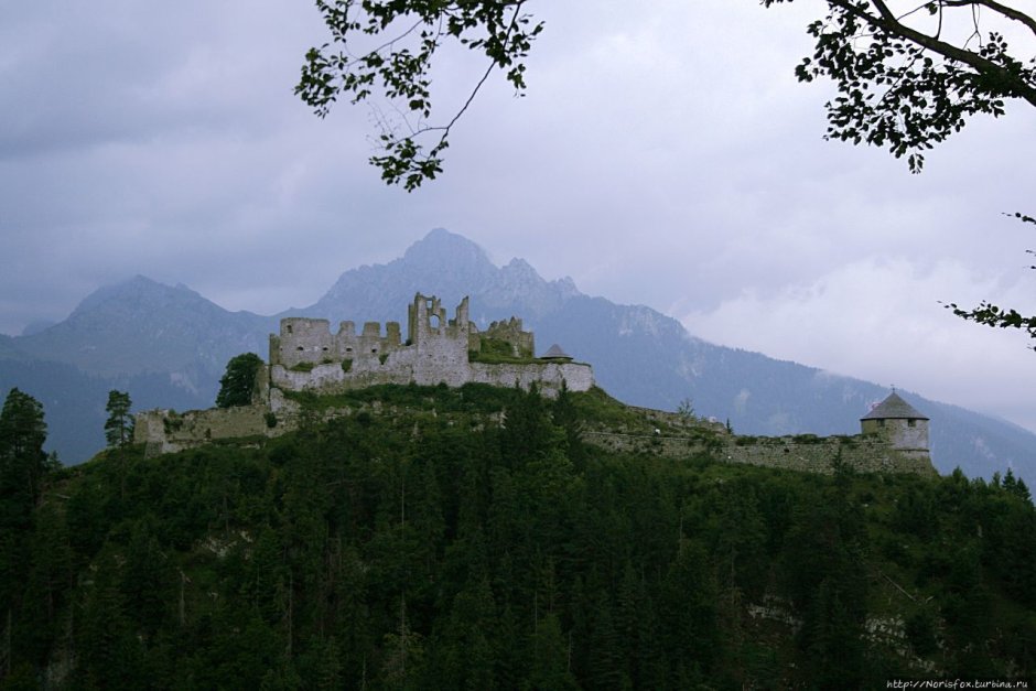 Замок Эренберг Австрия