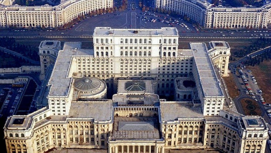 Дворец парламента Румыния внутри