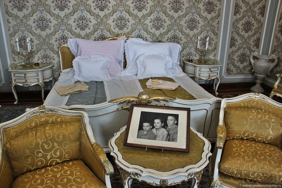 Дворец Чаушеску внутри фото