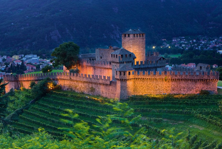 Замок Кастельгранде Швейцария