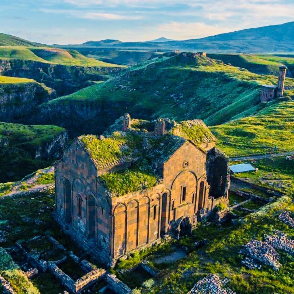 Замки армении