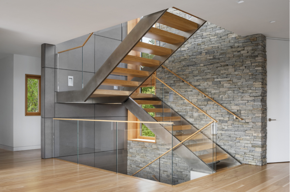 Лестница в частном доме стиль Модерн