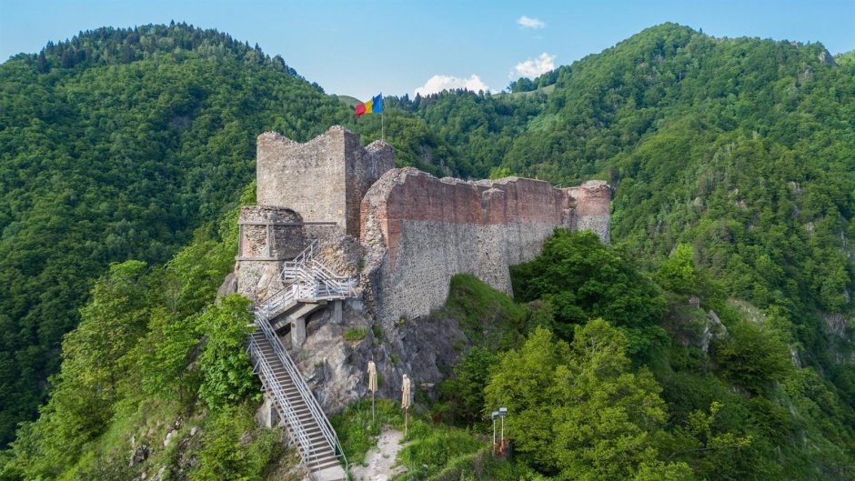 Замок Корвинов Румыния история