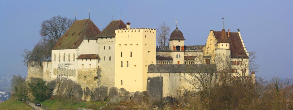 Замок Ленцбурга