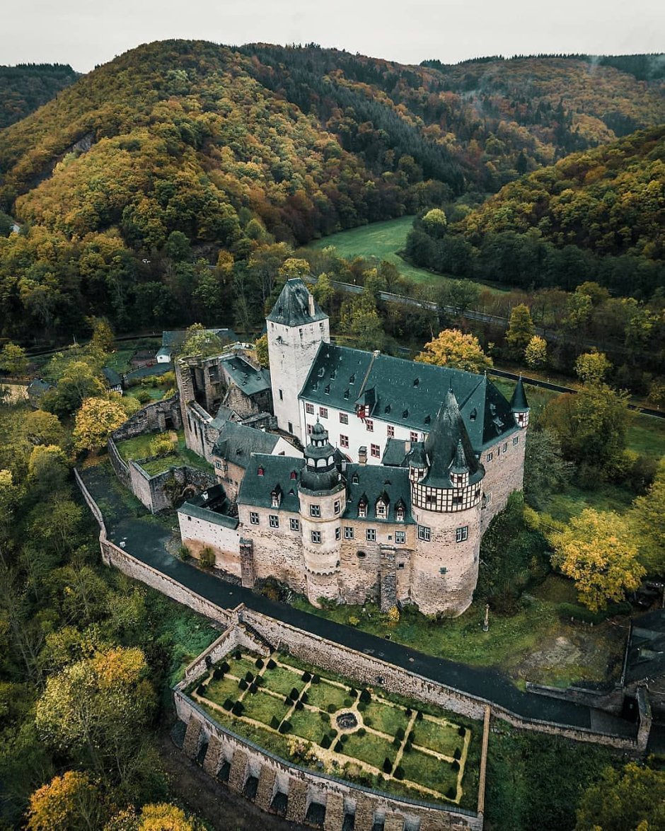 Мюнхен замок Нойшванштайн