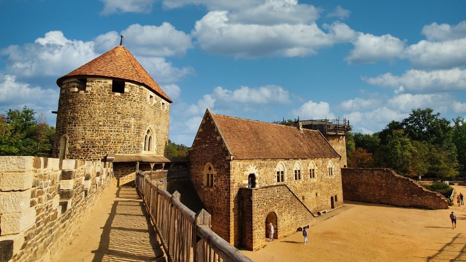 Макет средневекового замка