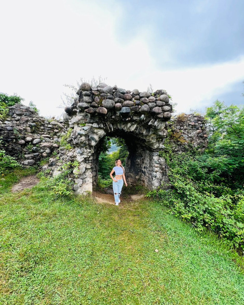 Замок Баграта в Сухуми