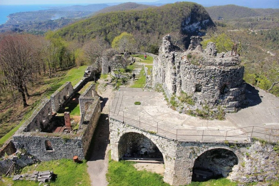 Что посмотреть в Абхазии