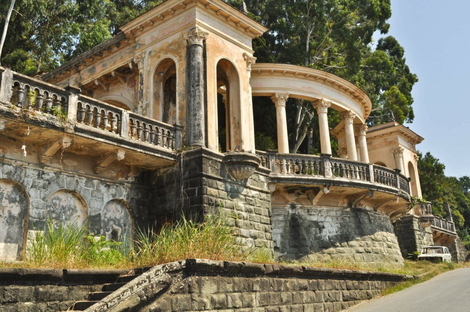 Сухуми гора царя Баграта отель