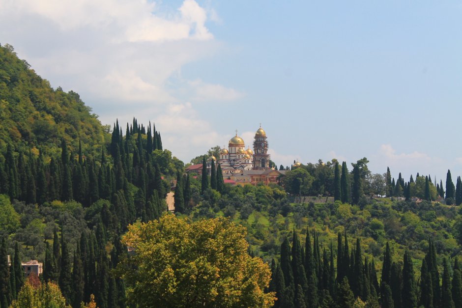 Замок Баграта Сухум