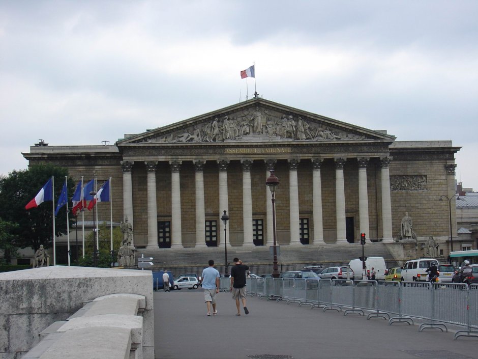Бурбонский дворец фасад Париж