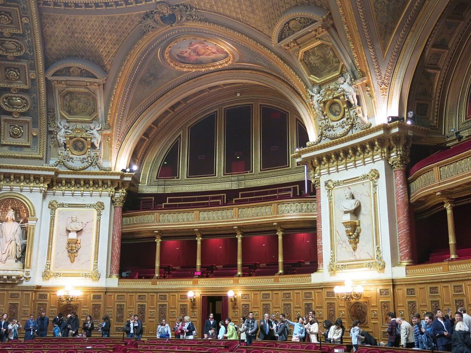 Сенат Париж
