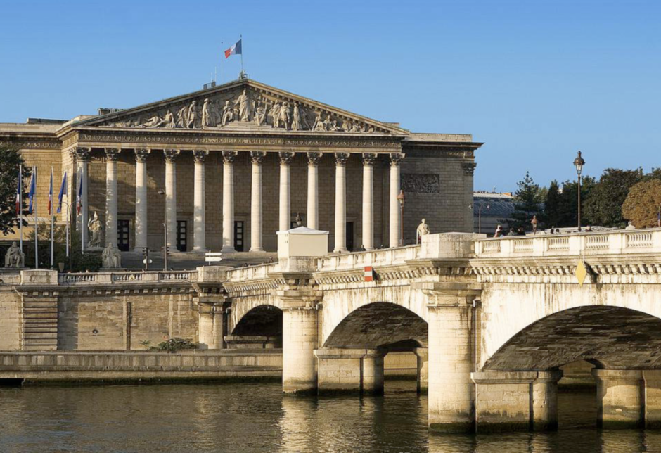 Бурбонский дворец в Париже