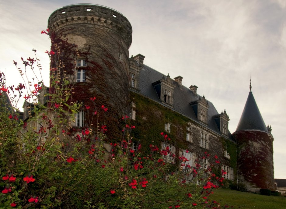 Замок Мулен Франция