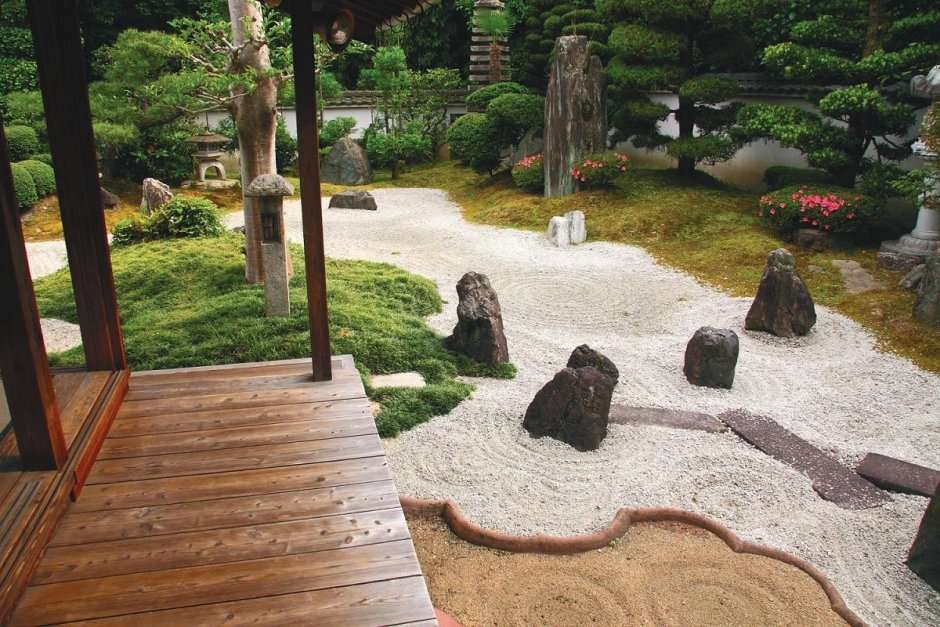 Карэсансуй японский сад