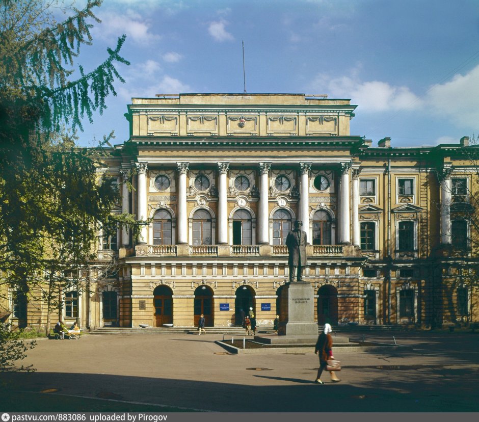 Павловск Будуар