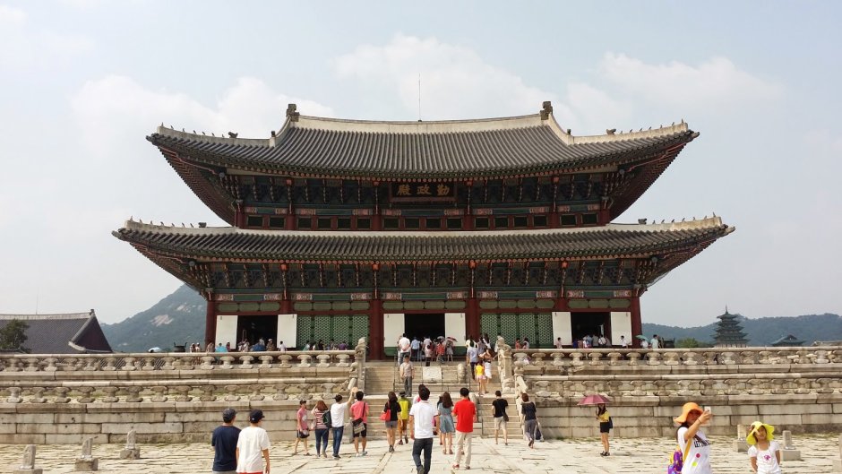 Кенбоккун дворец в корее