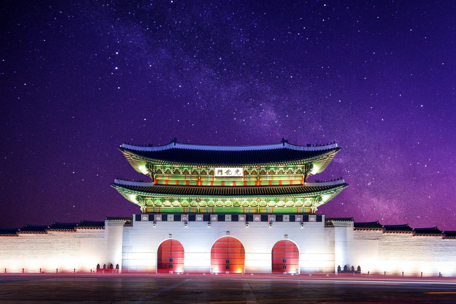 Дворец Кенбоккун в Сеуле вертикальное изображение