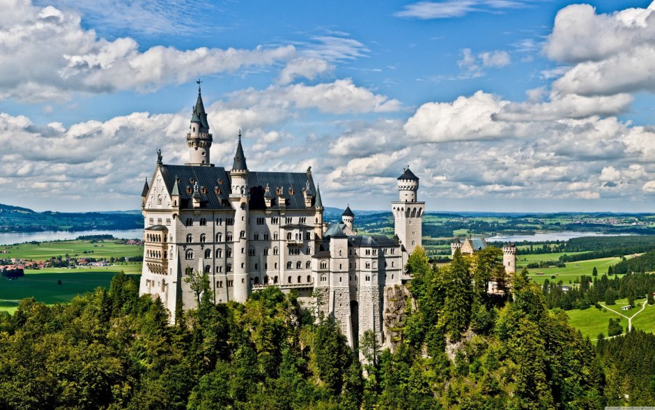 Замок спящей красавицы в Германии