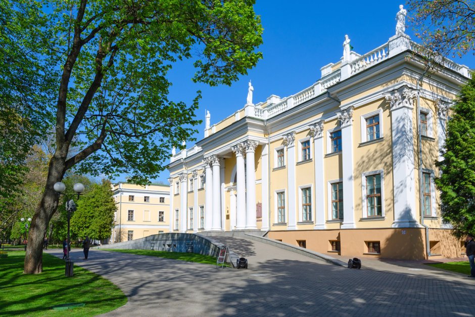 Гомель дворец Румянцевых внутри