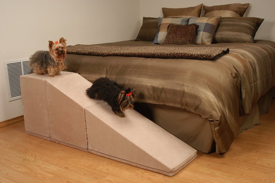 Подиум для собак к кровати