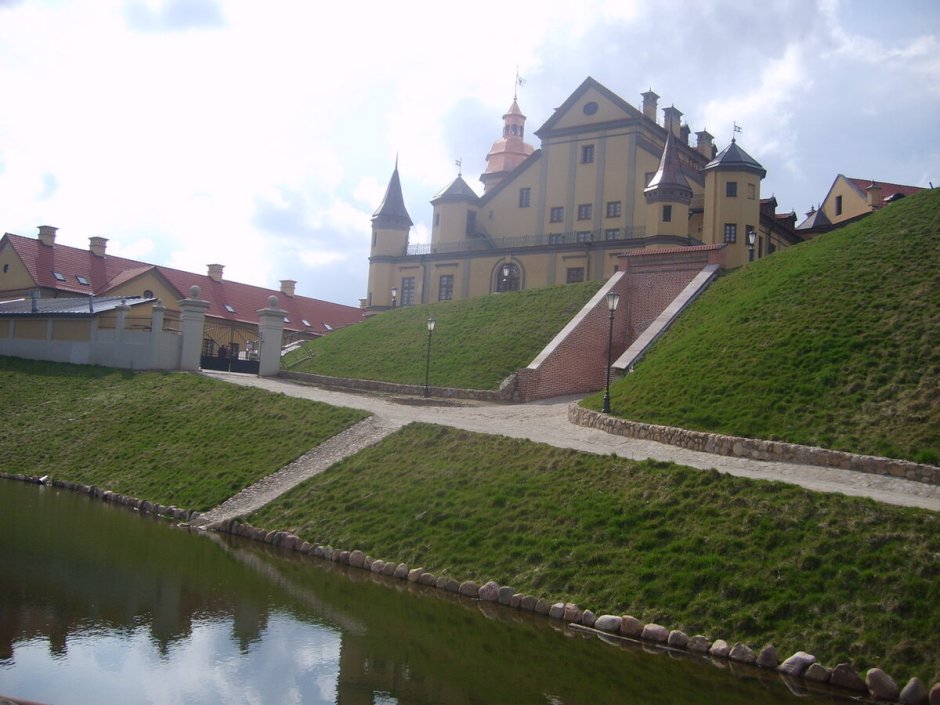 Радзивиллы замок в Белоруссии