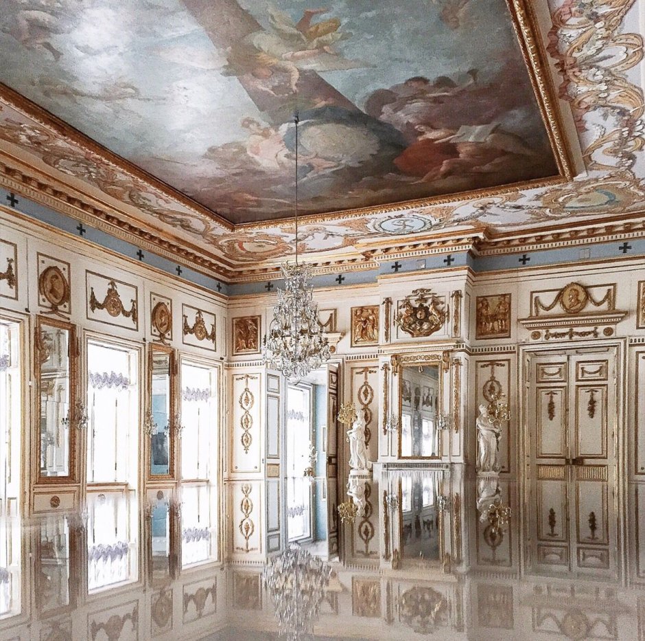 Дворец - Luxury