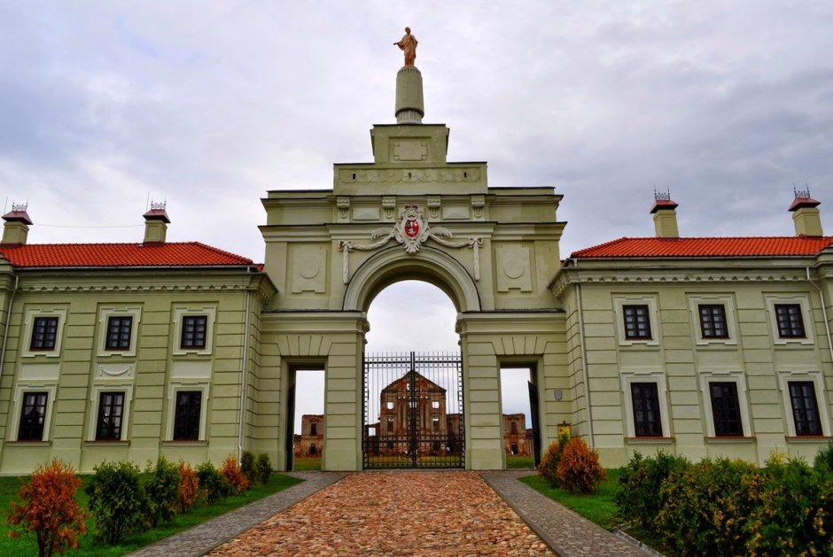 Белорусские замки и храмы-крепости