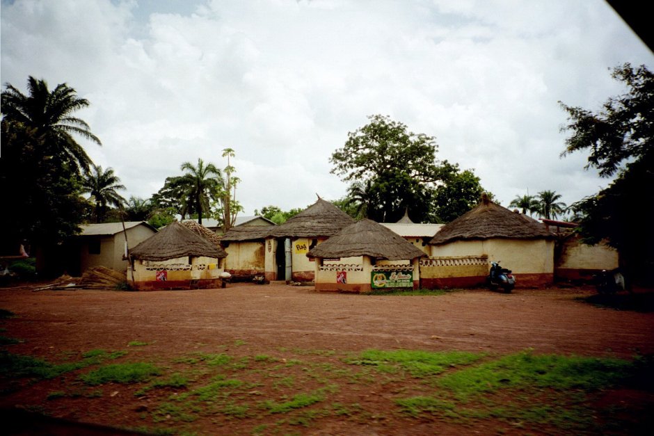 Глиняные барельефы дворца в Абомее Африка