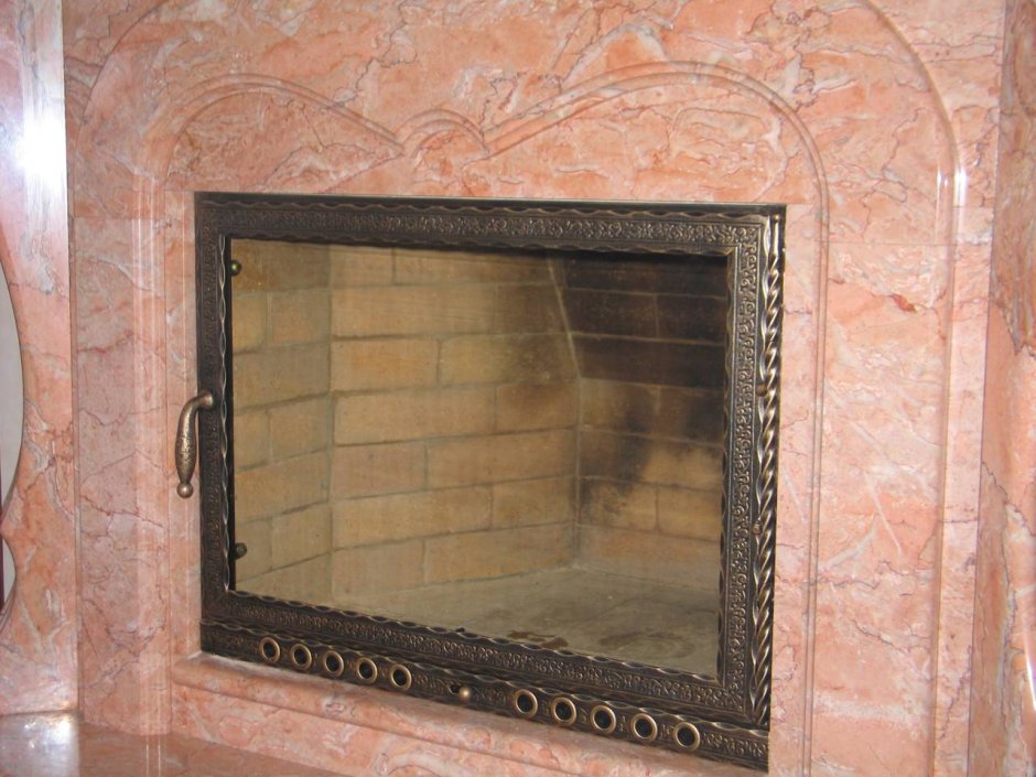 Печка со стеклянной дверцей